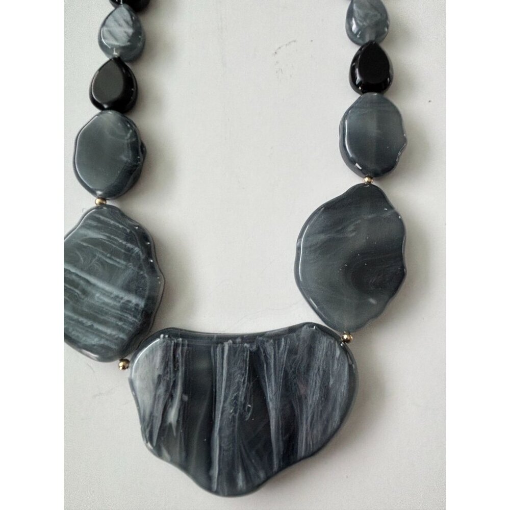 Gray & Black Statement Necklace With Matching Earrings Set - Picture 2 of 4